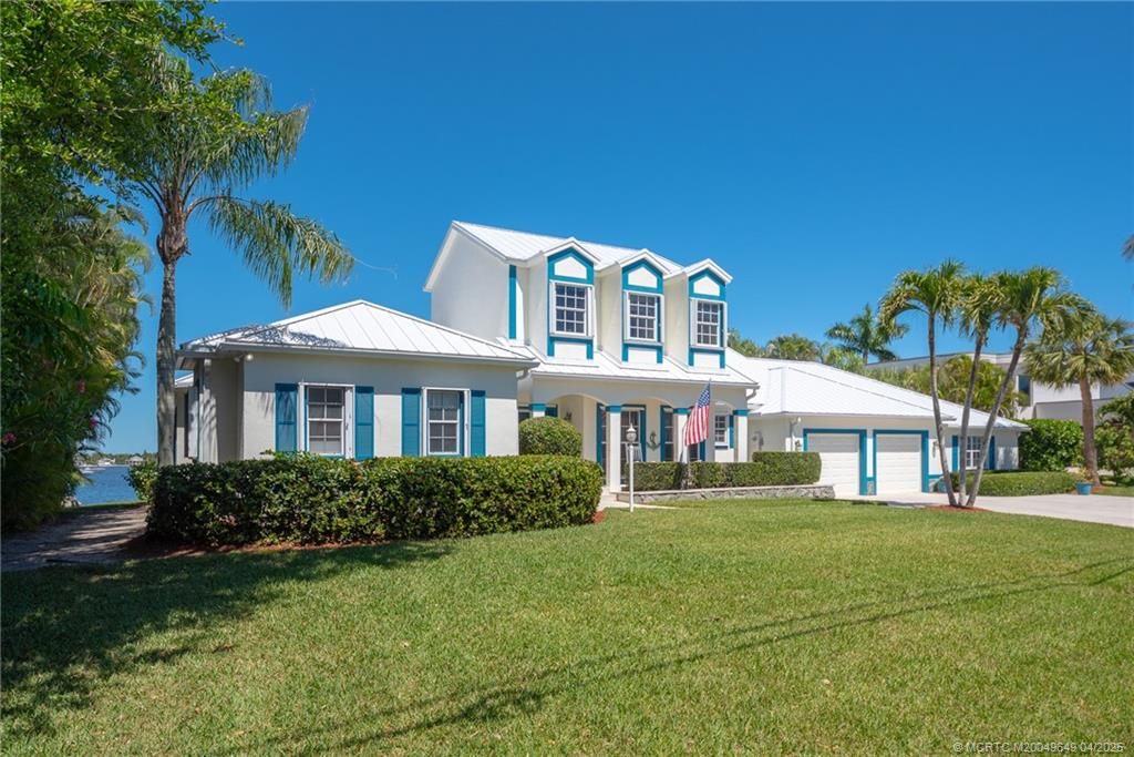 Photo of 62 SW Riverway Boulevard, Palm City, FL 34990 (MLS # M20049649)