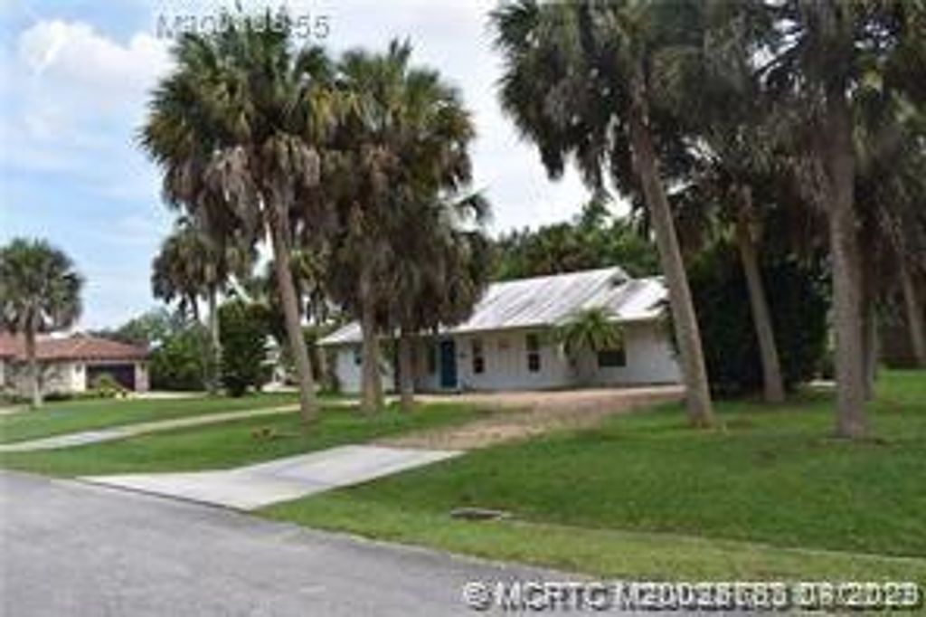 Photo of 3938 SW Sailfish Drive, Palm City, FL 34990 (MLS # M20038783)