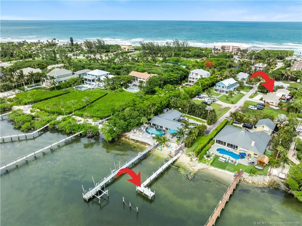 Photo of 5188 NE Shore Village Terrace, Stuart, FL 34996 (MLS # M20055870)