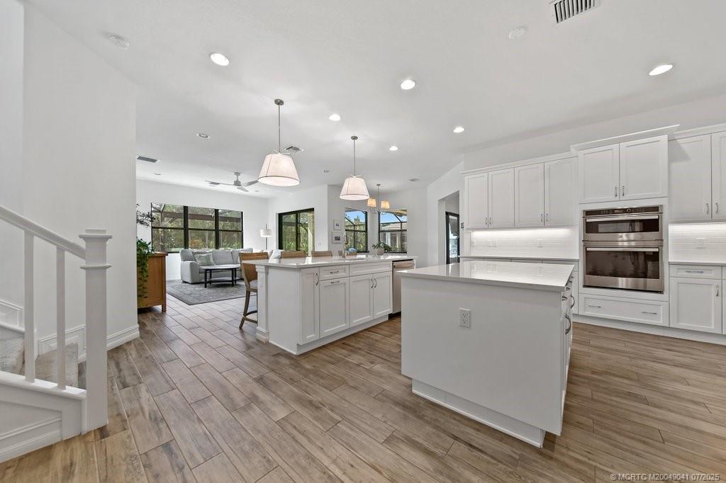 Palm City, Florida, 34990, United States, 5 Bedrooms Bedrooms, ,4 BathroomsBathrooms,Residential,Active,1929936