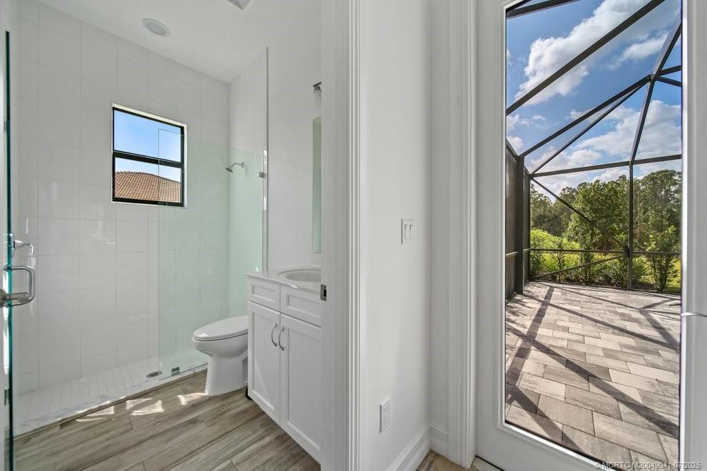 Palm City, Florida, 34990, United States, 5 Bedrooms Bedrooms, ,4 BathroomsBathrooms,Residential,Active,1929936