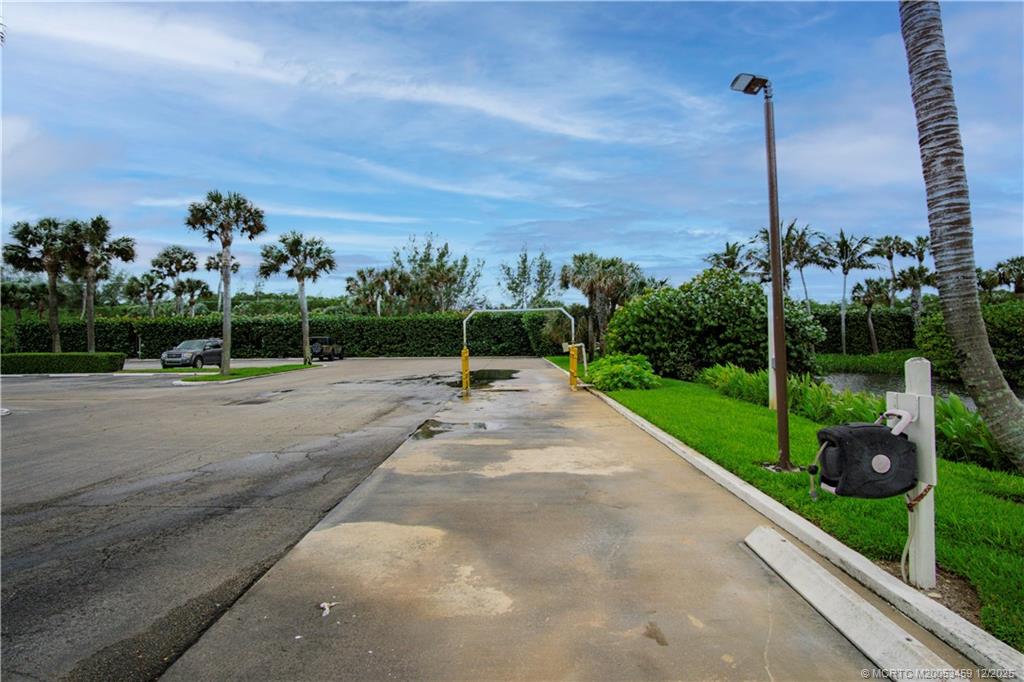 Jensen Beach, Florida 34957, United States, 2 Bedrooms Bedrooms, ,2 BathroomsBathrooms,Residential,Active,256366