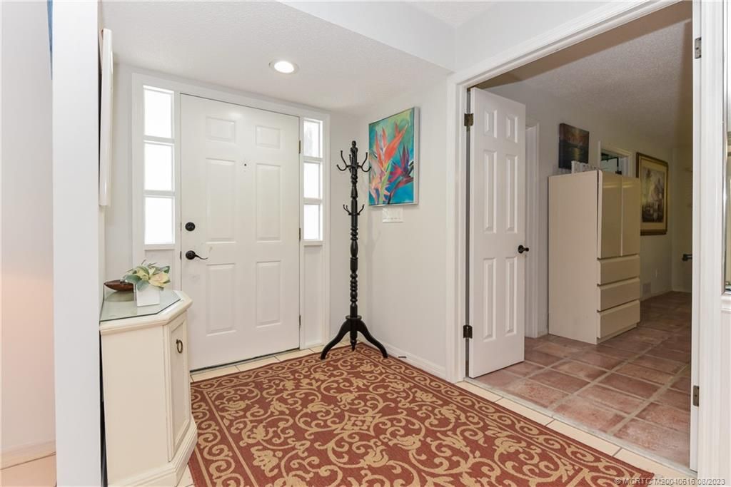 Photo of 1812 SE Camino Real Avenue, Stuart, FL 34996 (MLS # M20040516)