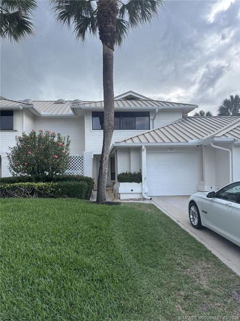 Photo of 5657 SE Foxcross Place, Stuart, FL 34997 (MLS # M20054853)