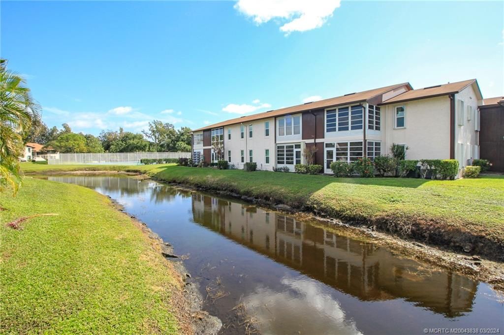 Photo of 6531 SE Federal Highway #S103, Stuart, FL 34997 (MLS # M20043838)