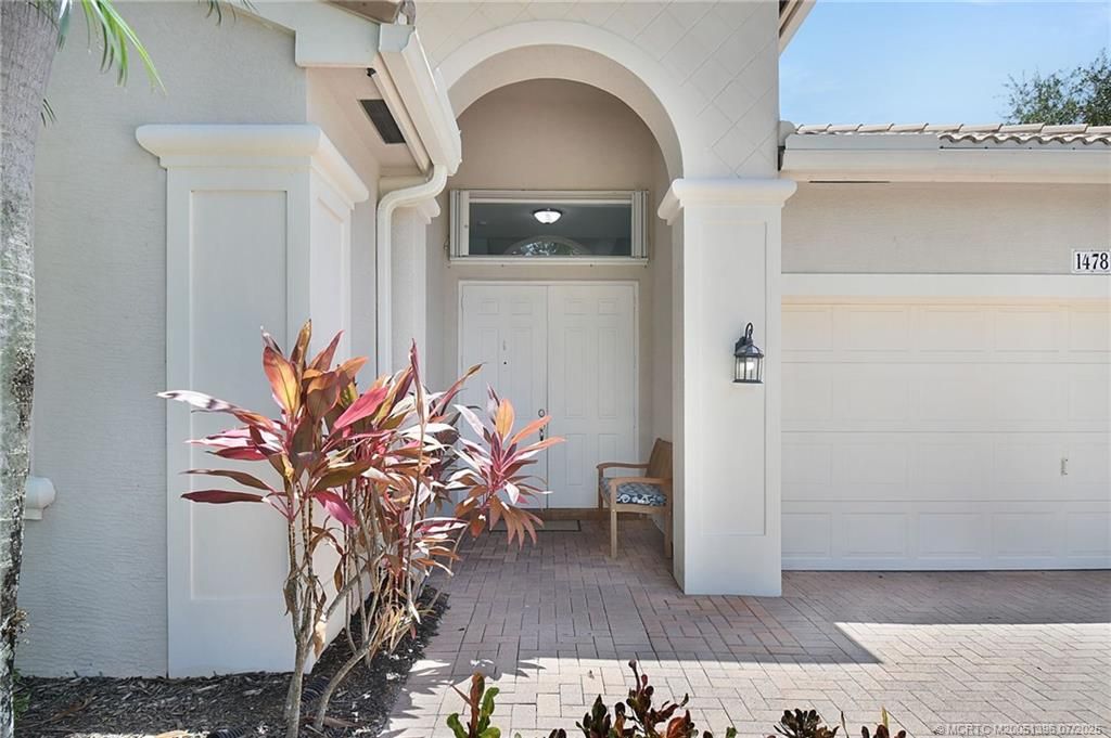 Photo of 1478 SE Legacy Cove Circle, Stuart, FL 34997 (MLS # M20051396)