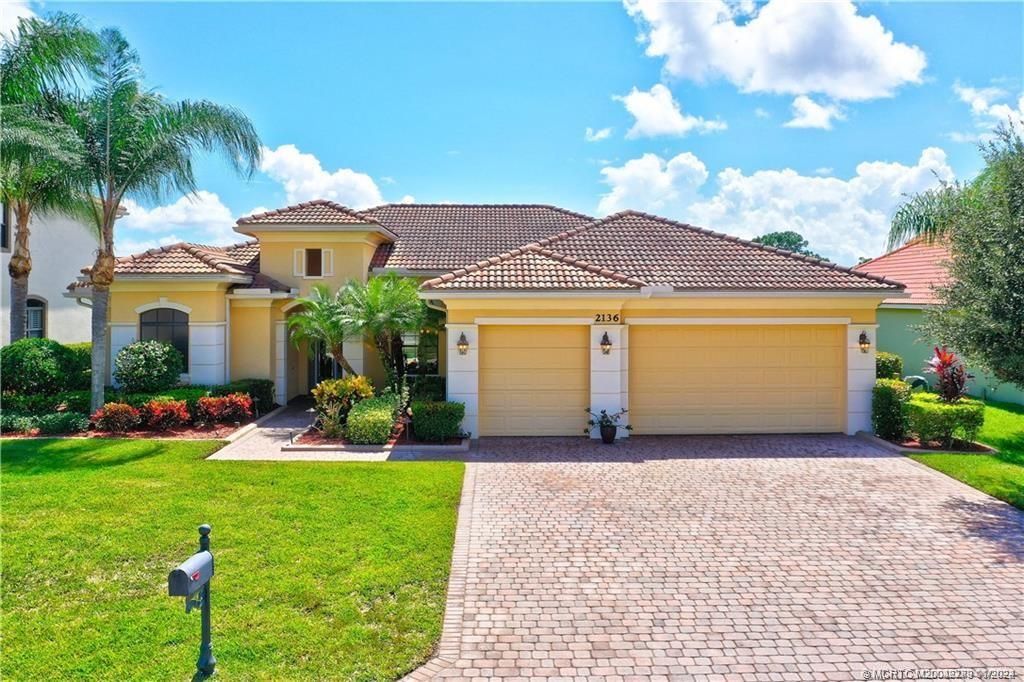 Photo of 2136 NW Diamond Creek Way, Jensen Beach, FL 34957 (MLS # M20042789)