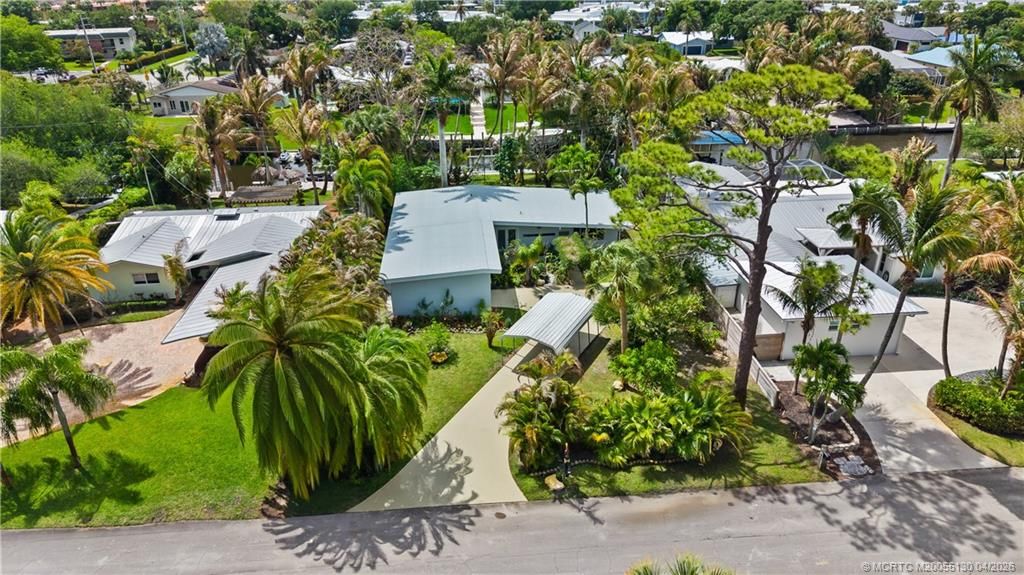 Photo of 505 SW North Carolina Drive, Stuart, FL 34994 (MLS # M20055130)