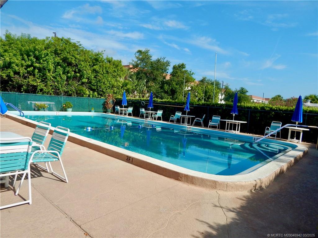 Stuart, Florida 34996, United States, 2 Bedrooms Bedrooms, ,2 BathroomsBathrooms,Residential,Active,51573