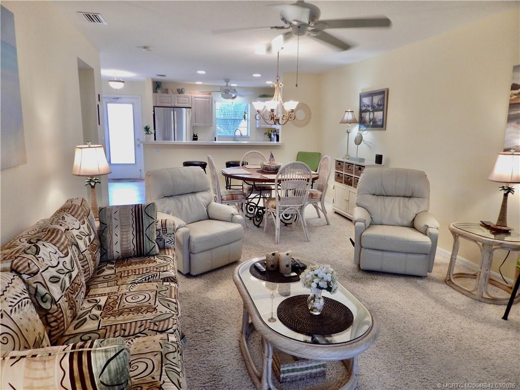 Stuart, Florida 34996, United States, 2 Bedrooms Bedrooms, ,2 BathroomsBathrooms,Residential,Active,51573