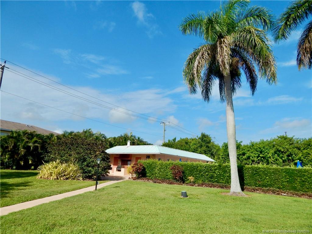 Stuart, Florida 34996, United States, 2 Bedrooms Bedrooms, ,2 BathroomsBathrooms,Residential,Active,51573