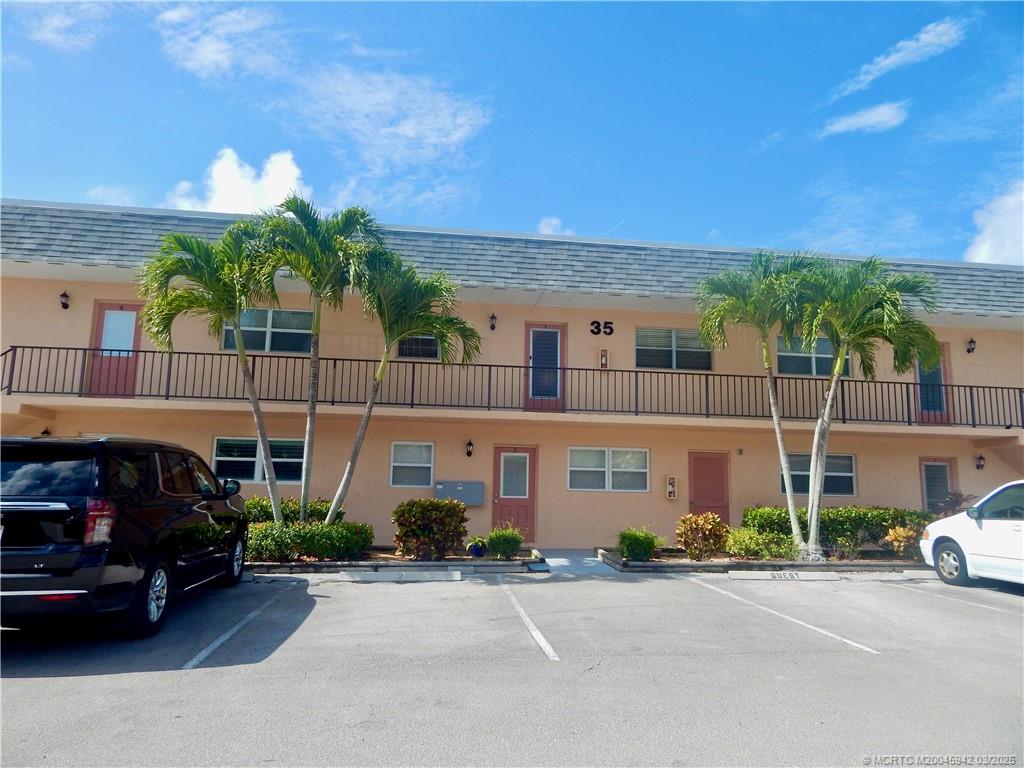 Stuart, Florida 34996, United States, 2 Bedrooms Bedrooms, ,2 BathroomsBathrooms,Residential,Active,51573