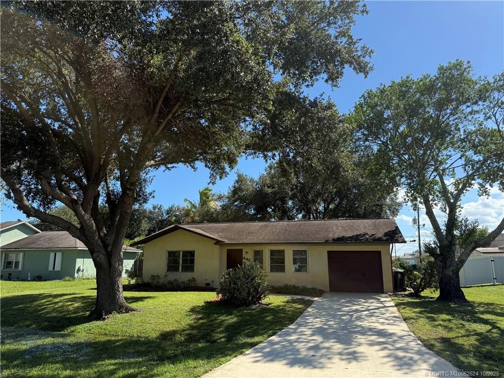 Photo of 442 SW Lucero Drive, Port Saint Lucie, FL 34983 (MLS # M20052624)