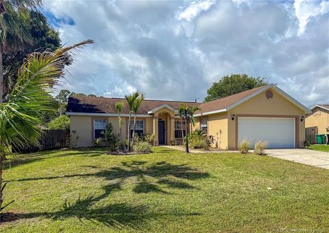 Homes For Sale - 2274 SE Longhorn Avenue<br/> Saint Lucie County, Port St. Lucie, FL 34952
