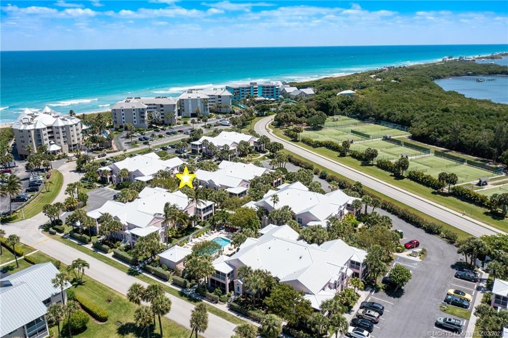 Photo of 411 NE Plantation Road #513, Stuart, FL 34996 (MLS # M20038132)