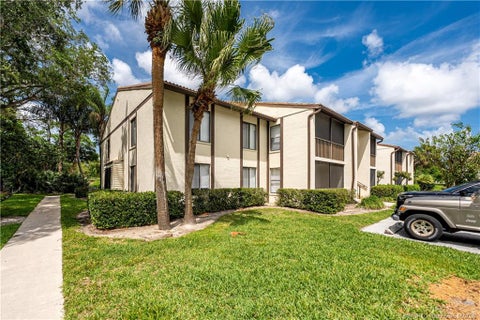 Condo For Sale - 2702 SW Matheson Avenue #113F<br/> Martin County, Palm City, FL 34990