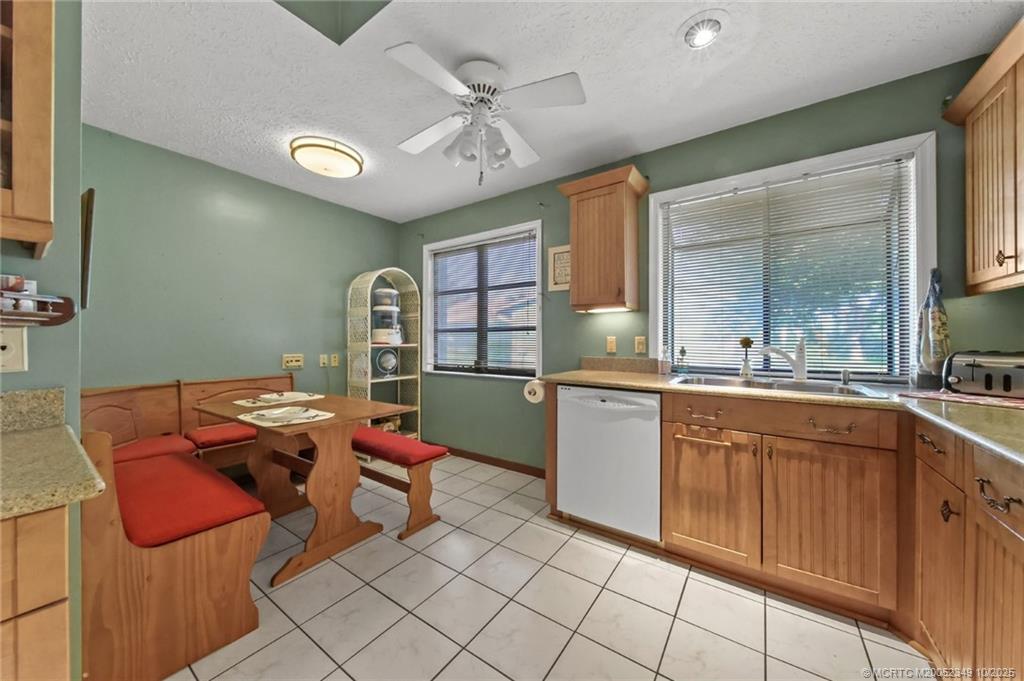 Port St Lucie, Florida 34952, United States, 3 Bedrooms Bedrooms, ,2 BathroomsBathrooms,Residential,Active,225147