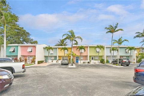 3129 SE Indian Street Stuart FL 34997