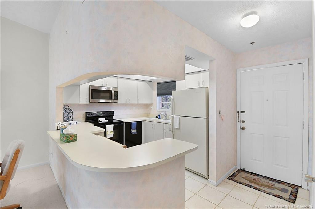 Stuart, Florida 34996, United States, 2 Bedrooms Bedrooms, ,2 BathroomsBathrooms,Residential,Active,209867