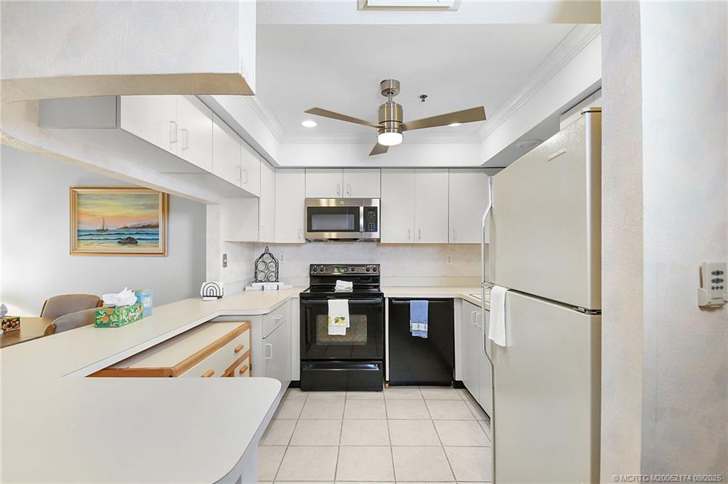 Stuart, Florida 34996, United States, 2 Bedrooms Bedrooms, ,2 BathroomsBathrooms,Residential,Active,209867