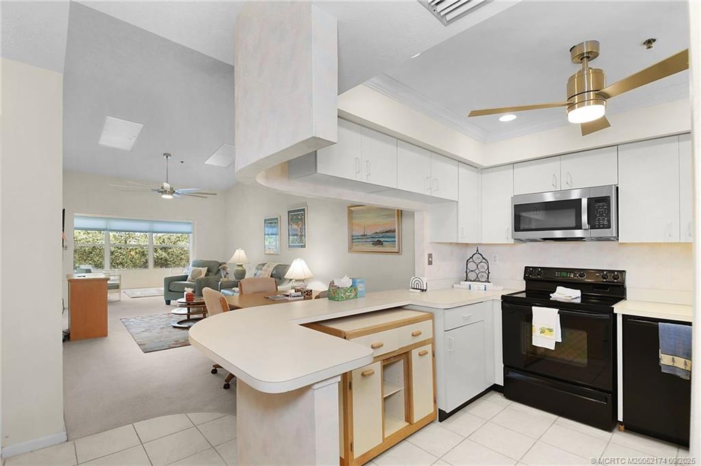 Stuart, Florida 34996, United States, 2 Bedrooms Bedrooms, ,2 BathroomsBathrooms,Residential,Active,209867