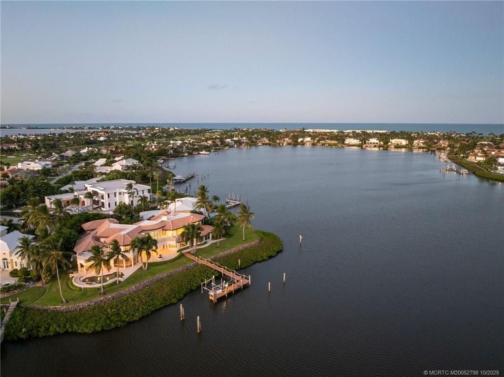 Photo of 2440 SE Bahia Way, Stuart, FL 34996 (MLS # M20052798)