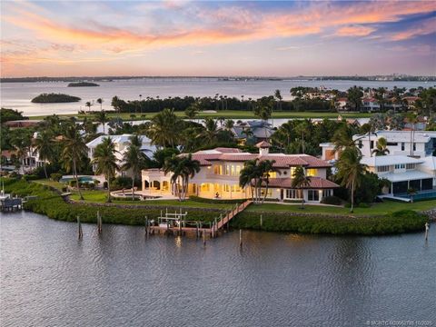 Photo of 2440 SE Bahia Way, Stuart, FL 34996 (MLS # M20052798)