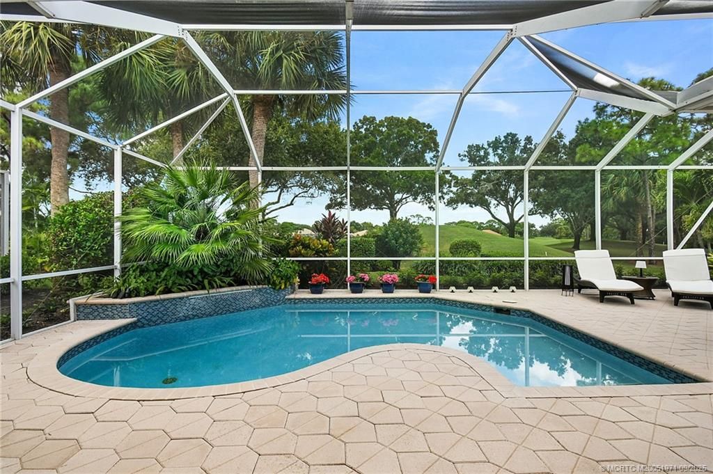 Photo of 4332 SE Coventry Lane, Stuart, FL 34997 (MLS # M20051971)