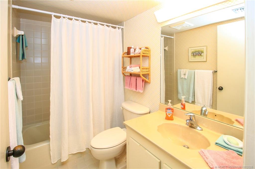 Stuart, Florida 34996, United States, 2 Bedrooms Bedrooms, ,2 BathroomsBathrooms,Residential,Active,164106