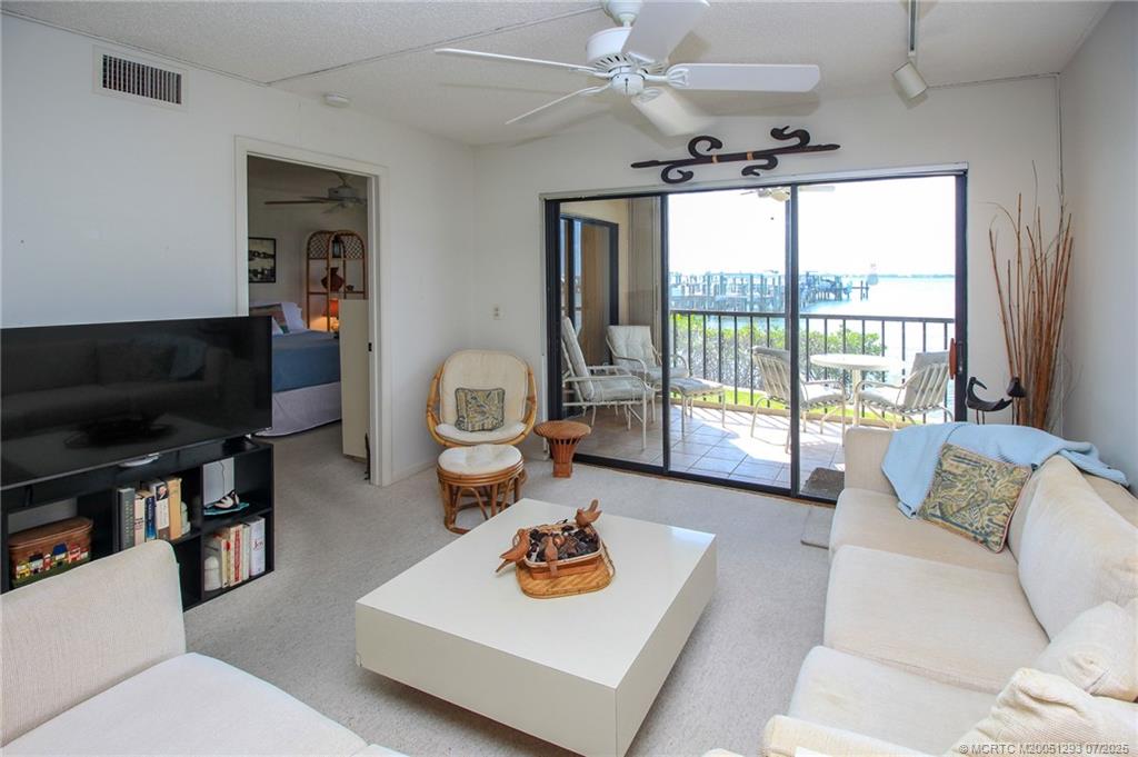 Stuart, Florida 34996, United States, 2 Bedrooms Bedrooms, ,2 BathroomsBathrooms,Residential,Active,164106