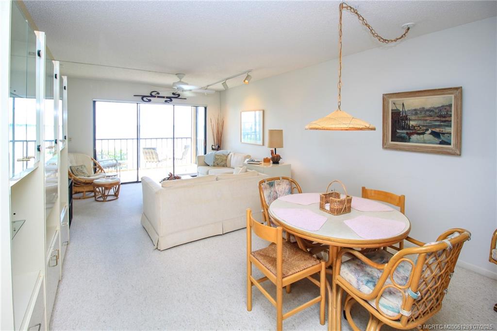 Stuart, Florida 34996, United States, 2 Bedrooms Bedrooms, ,2 BathroomsBathrooms,Residential,Active,164106