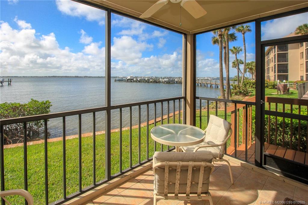 Stuart, Florida 34996, United States, 2 Bedrooms Bedrooms, ,2 BathroomsBathrooms,Residential,Active,164106