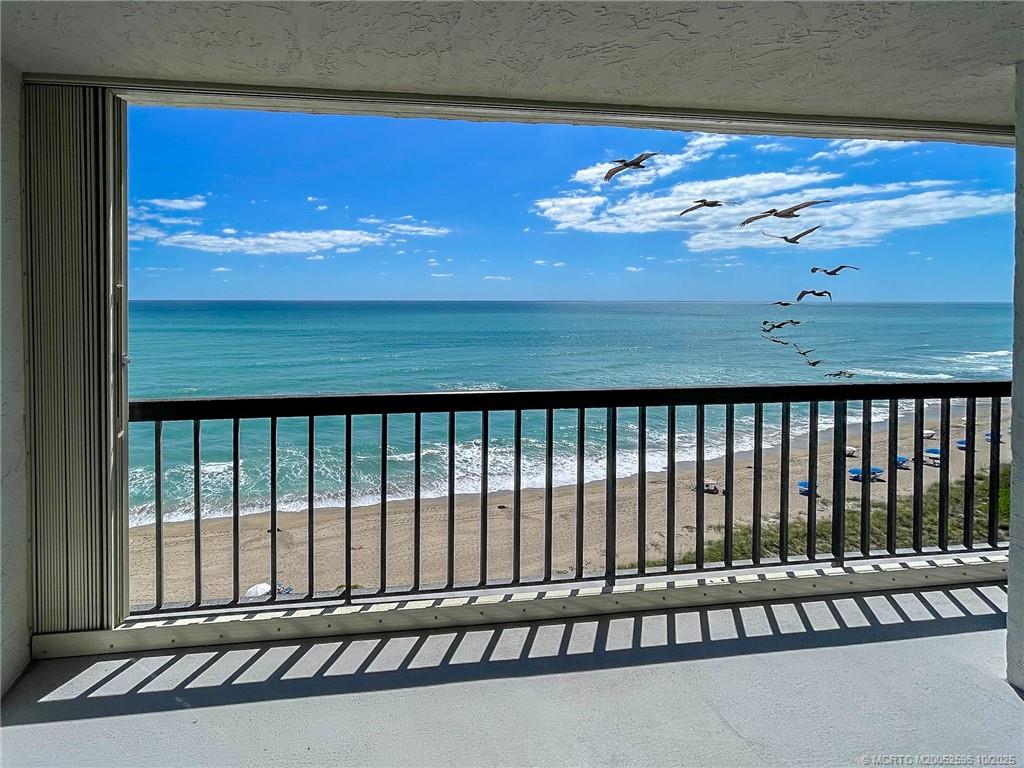 Jensen Beach, Florida 34957, United States, 2 Bedrooms Bedrooms, ,2 BathroomsBathrooms,Residential,Active,225740