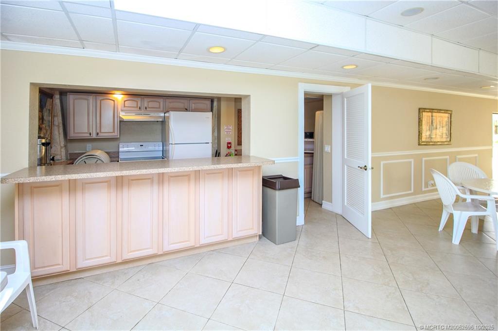 Jensen Beach, Florida 34957, United States, 2 Bedrooms Bedrooms, ,2 BathroomsBathrooms,Residential,Active,225740