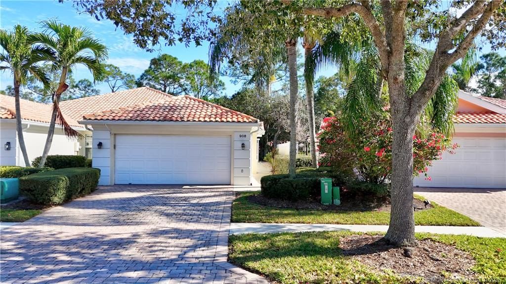 Photo of 908 SW Tamarrow Place, Stuart, FL 34997 (MLS # M20048320)