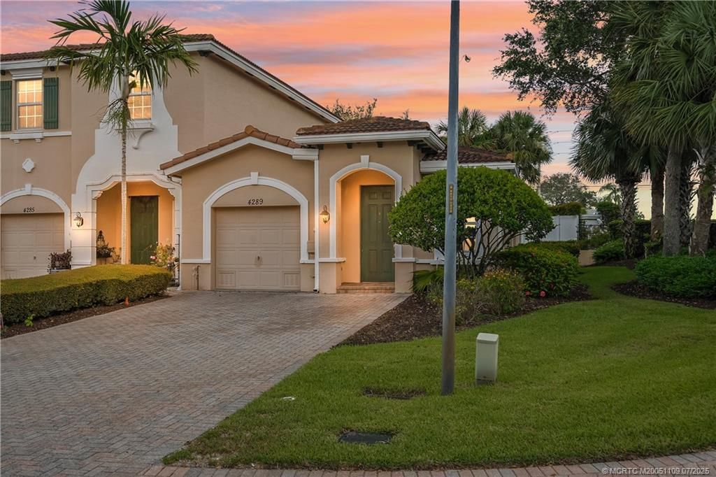 Photo of 4289 SW Pine Cove Court, Stuart, FL 34997 (MLS # M20051109)