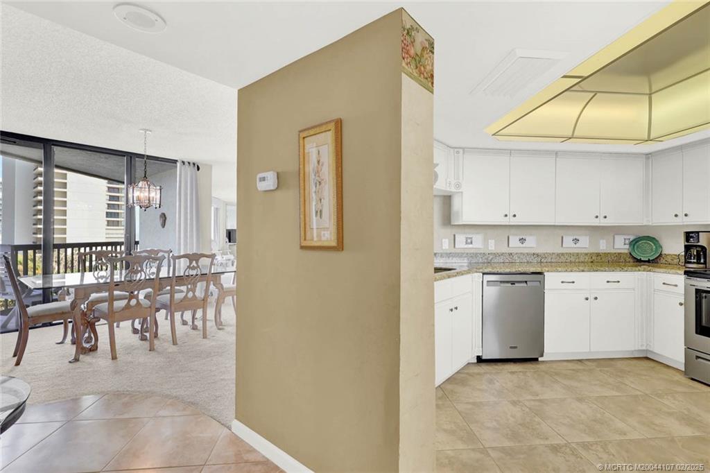 8800 S Ocean Drive 501