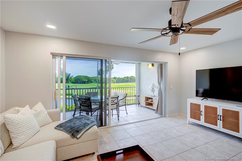 Stuart, Florida 34996, United States, 1 Bedroom Bedrooms, ,1 BathroomBathrooms,Residential,Active,124243