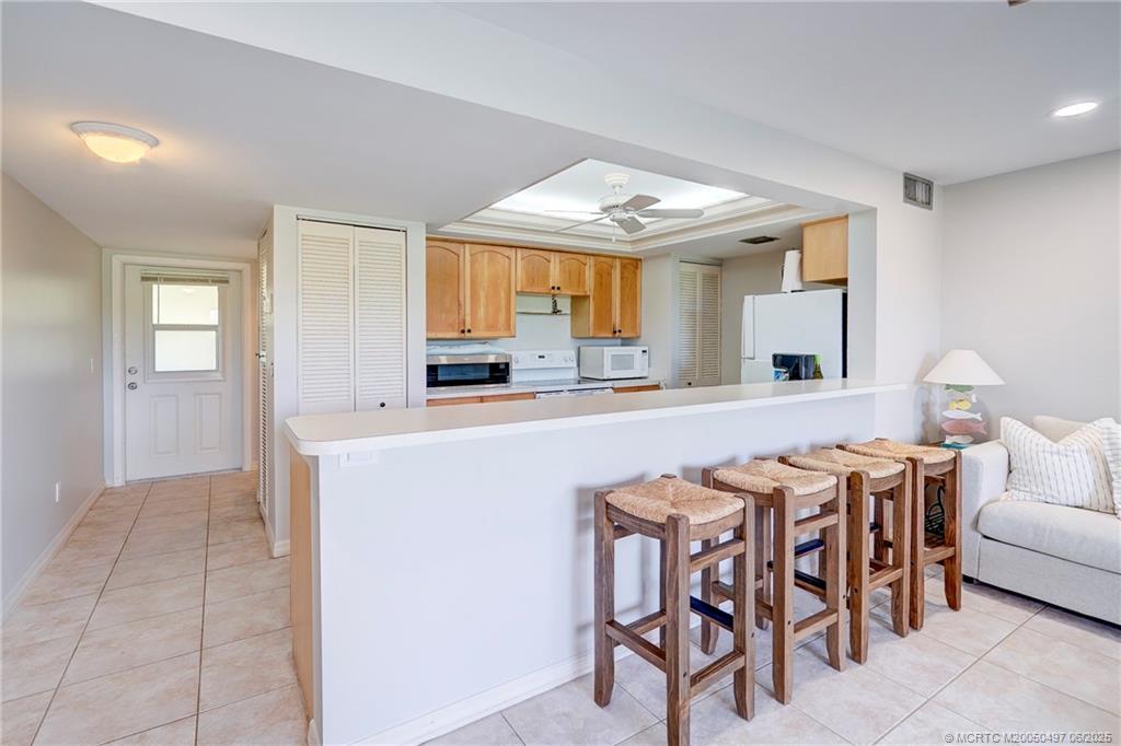 Stuart, Florida 34996, United States, 1 Bedroom Bedrooms, ,1 BathroomBathrooms,Residential,Active,124243