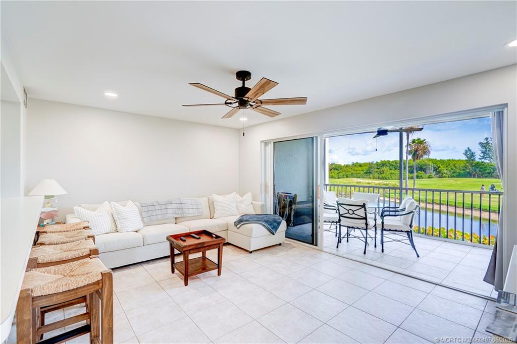 Stuart, Florida 34996, United States, 1 Bedroom Bedrooms, ,1 BathroomBathrooms,Residential,Active,124243