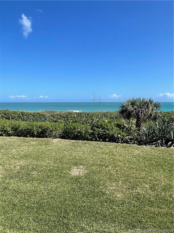 4250 N Highway A1A 203