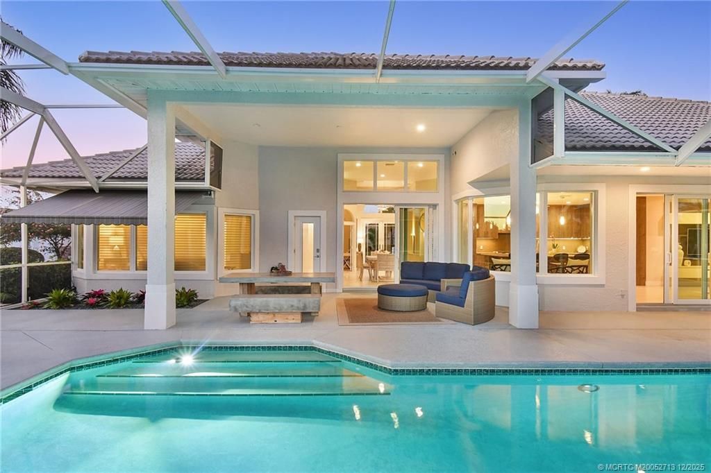 Photo of 8149 SE Double Tree Drive, Hobe Sound, FL 33455 (MLS # M20052713)