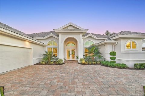 Photo of 8149 SE Double Tree Drive, Hobe Sound, FL 33455 (MLS # M20052713)