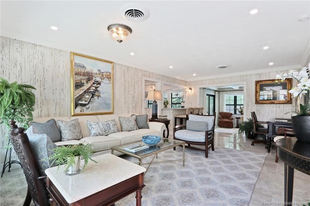 Photo of 21 EMARITA Way, Sewalls Point, FL 34996 (MLS # M20055684)
