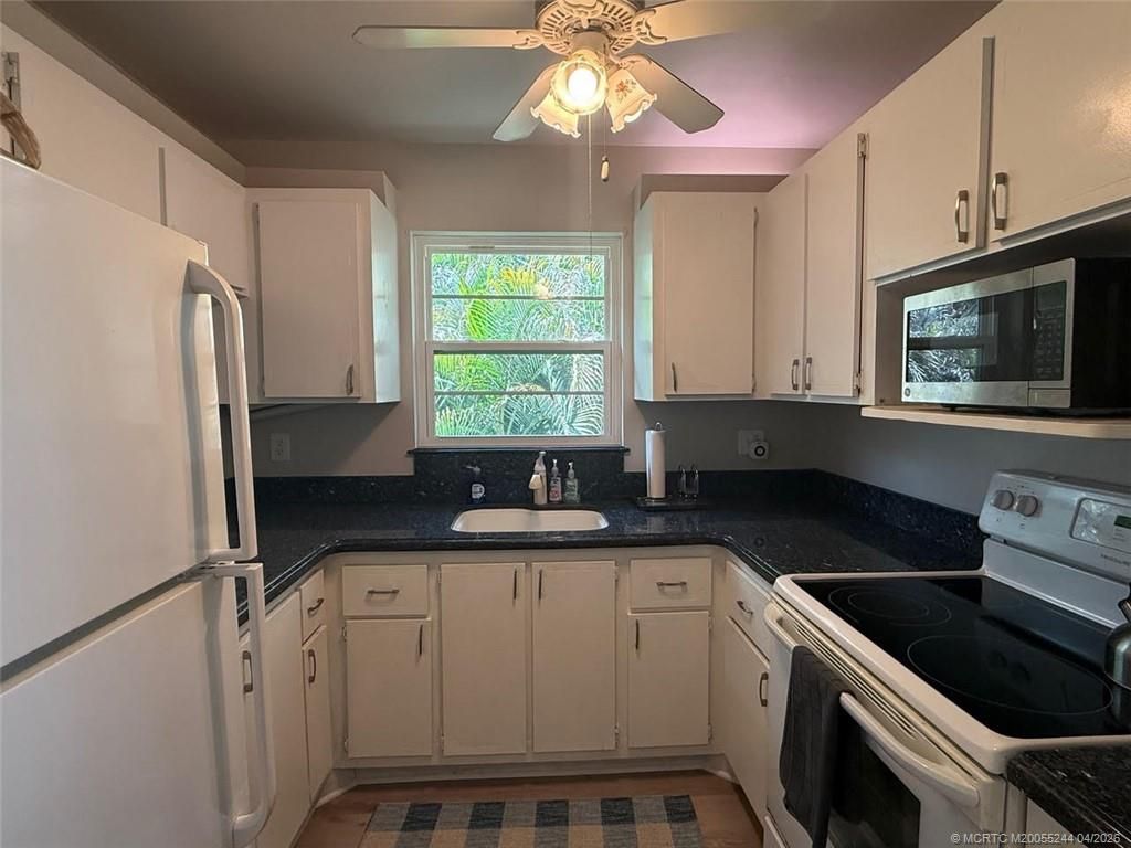 Photo of 2600 SE Ocean Boulevard #N8, Stuart, FL 34996 (MLS # M20055244)