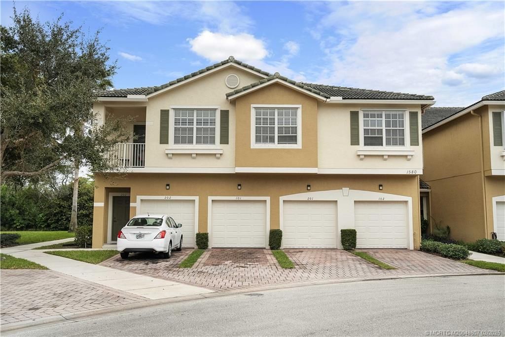 Photo of 1580 SE Sheffield Terrace #101, Stuart, FL 34994 (MLS # M20048607)