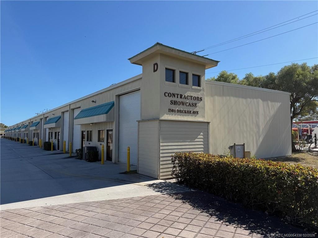 Photo of 1501 SE Decker Avenue #D412, Stuart, FL 34994 (MLS # M20054338)