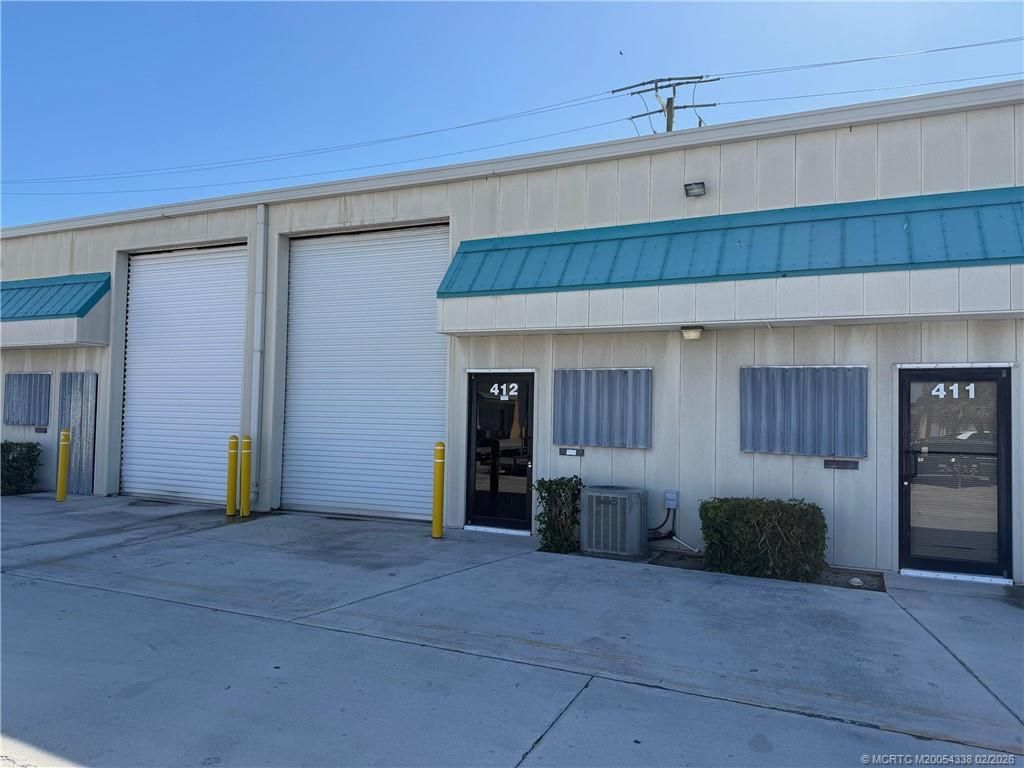 Photo of 1501 SE Decker Avenue #D412, Stuart, FL 34994 (MLS # M20054338)