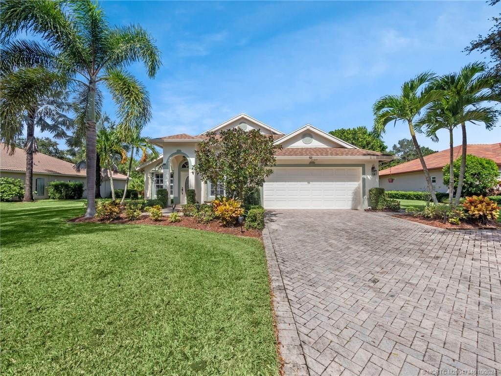 Photo of 2189 SW Mainsail Terrace, Stuart, FL 34997 (MLS # M20047340)