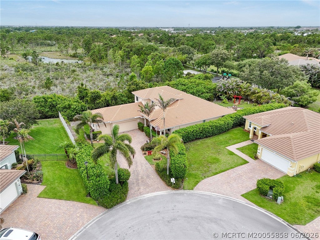 476 NW Windflower Terrace
